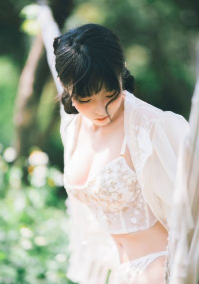朱韵《点燃我温暖你》